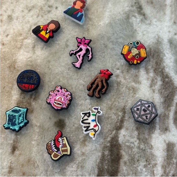 CROCS Stranger Things Jibbitz Set - Multicolor - Picture 2 of 9